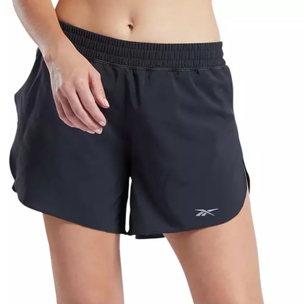 Reebok Women's Running Short. Size M.